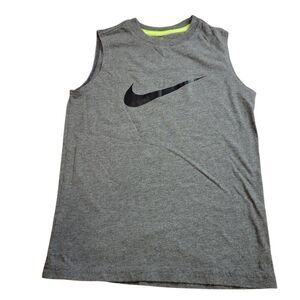 Wonder Nation tank top S6/7